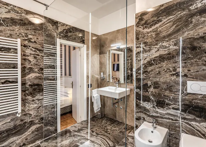 Relais Fontana Di Trevi Hotel